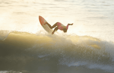 Escola de Surf & SUP Sant Pol